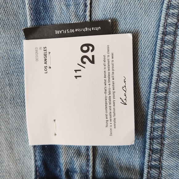 KanCan Jeans Ultra high rise 90S FLARE Light Wash Distressed Button Fly Wide Leg - Picture 8 of 16